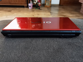 Sony Vaio - 4