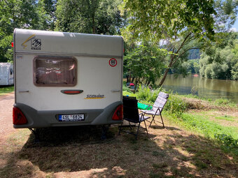 Prodám karavan Knaus Sudwind 500 pro 6 osob s ložnicí - 4