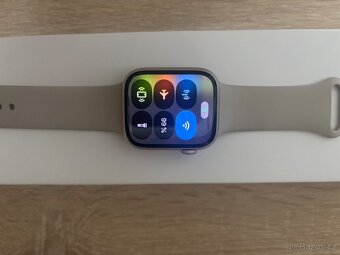 Apple Watch 8 45 mm celluar - 4
