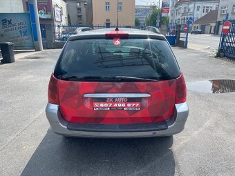PEUGEOT 307 SW PANOARAMA 2.0 HDI 66KW 7 Míst 2004 - 4