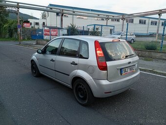 Ford fiesta najeto pouze 69 tis km funkční klimatizace - 4