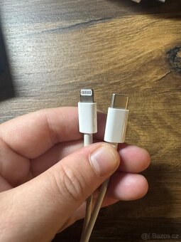 iPhone 12 - 4