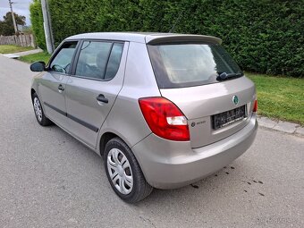 Škoda Fabia II 1.2 i Klima Model 2012 - 4