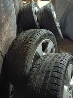❄️4ks alu disky orig. BMW 5x120 R17 pneu 245/45 r17 - 4