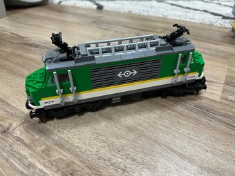 Lego City Nákladní vlak 60198 + koleje (2x 60205 + 60238) - 4