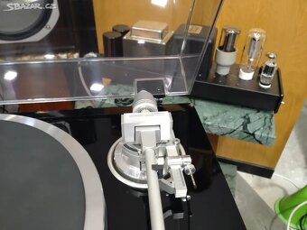 gramofon Kenwood KD 7010 - 4