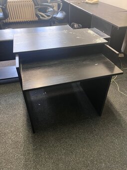 Cerny kancelarsky nabytek - 4