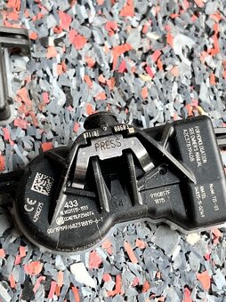 senzory tlaku Mitsubishi - 433Mhz - 4