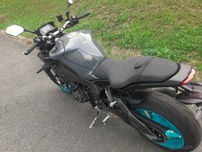 Yamaha MT-10 2022 - 4