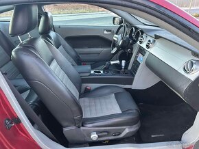 Ford mustang GT 4.6 V8, manual - 4