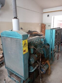 generátor o výkonu 44,2kW z roku 1990 - 4