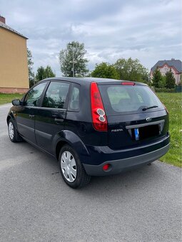 Ford Fiesta 1.3i 2007 - 4