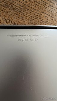 MacBook Pro 13, r. 2017 - 4