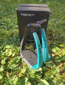 Modré Freejump třmeny a obaly na třmeny - 4