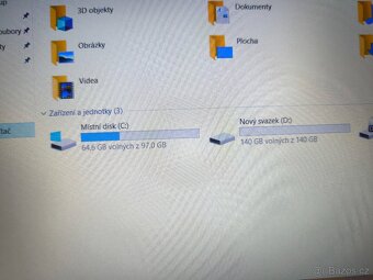 Lenovo IdeaPad V330-15IKB CPU i3 - 4