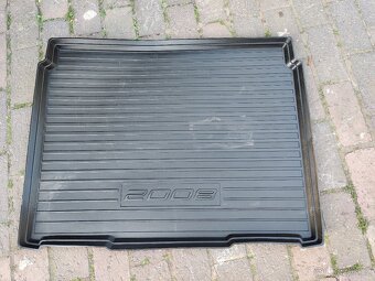 Gumové koberce Peugeot 2008 - 4