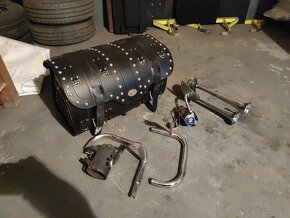 Suzuki Intruder 1400 - 4