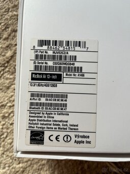 MacBook Air 13" Intel Core i5 (2015) 4GB 128GB stříbrný - 4