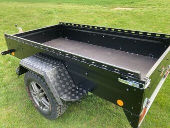 OFFROAD Přívěsný Vozík Valník BLACKOUT 1300kg TPV/Böckmann - 4