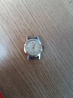 retro hodinky - 4