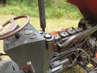 Traktor Zetor 67 - 4