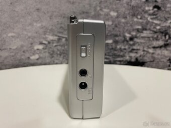 Sangean ATS-404 AM/FM Stereo/SW Receiver - 4