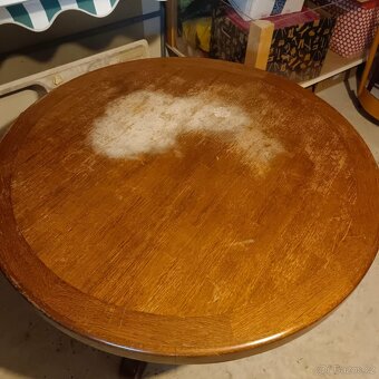 Kulatý dubový stůl - retro, chalupářský styl - 4
