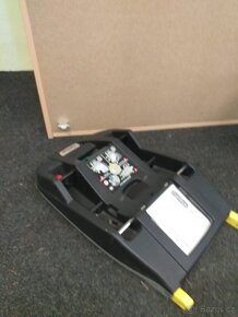 AUTOSEDAČKA PEG-PÉREGO+ ZÁKLADNA ISOFIX BASE DO AUTA - 4