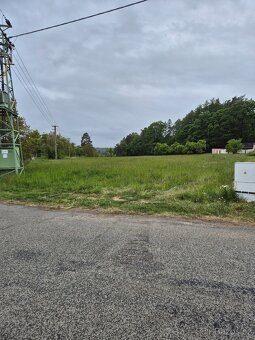 Pronájem stavebního oploceného pozemku CELKEM 2 MÍSTA - 4