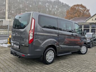 Ford Tourneo Custom 2.2 TDCi 114kW 9 MÍST TITANIUM, KAMERA - 4