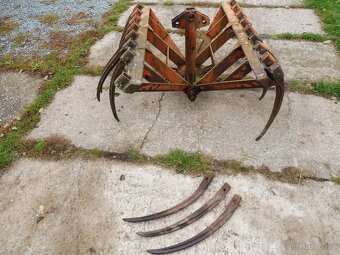 Vidle-drapák na hnůj - 4