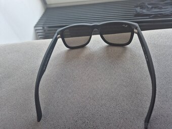 Sluneční brýle Rayban Justin - 4