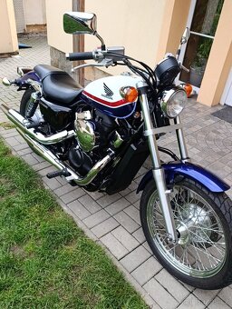 Honda VT 750S - 4