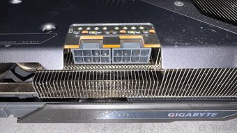 GIGABYTE Radeon RX 9070 GAMING OC 16G - 4