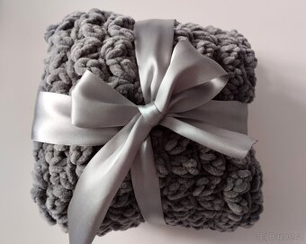 Deka pro miminko tm.šedá jemná a teplá 78x61cm - 4