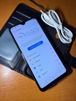 Samsung GALAXY a20e 3/32GB - 4