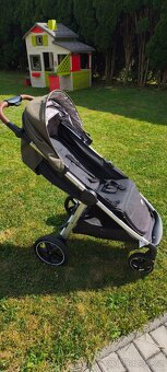 kočárek petitte a mars street 2 - 4