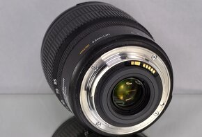 Canon EF-S 15-85mm f/3.5-5.6 IS USM - 4