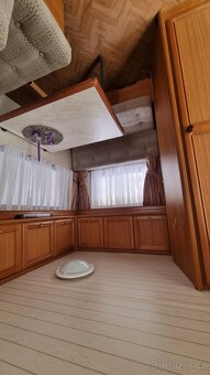 Karavan Hobby de luxe 420 - 4
