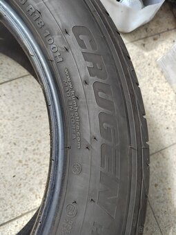 Prodám zánovní letní pneu 235/55/18 Kumho Grugen Hp91 100H - 4