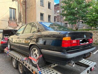 Bmw e34 komplet na dily - 4