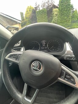 Prodej Škoda Rapid SPACEBACK 1,2tsi 77kW - 4