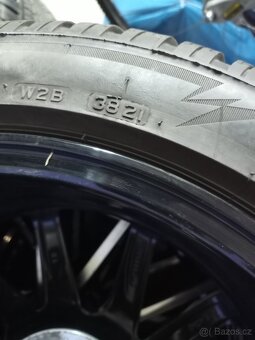 Zimní pneu Bridgestone Blizzak 225/45 R17 - 4