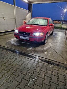 Volvo s60 2.4t 147kw AWD - 4