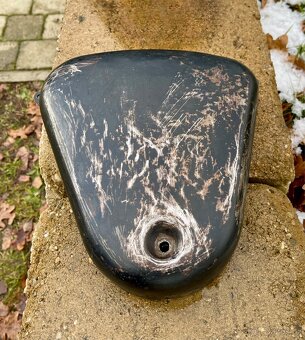 ČZ 125 B T - kastlik nářadí - 4