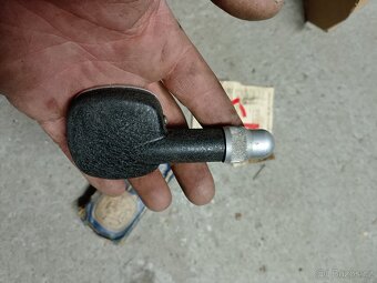 Škoda tlakoměr pneu - 4