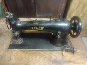 Šicí stroj Lada - 4