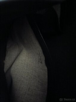 Starý vojenský koženkový kufr vz.85- rozměr 57x42x16,5cm - v - 4