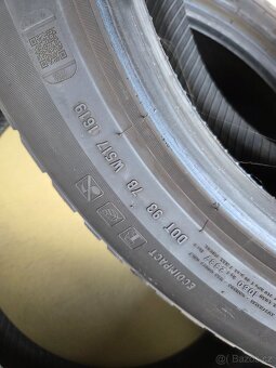 Zimní pneu BMW X5, X6 275/45 R20 Runflat - 4