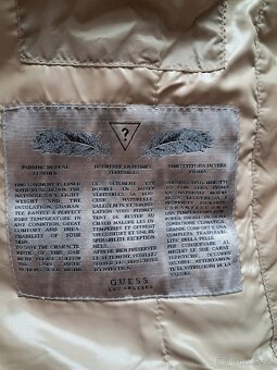 Dámský zimní kabát Guess S - 4